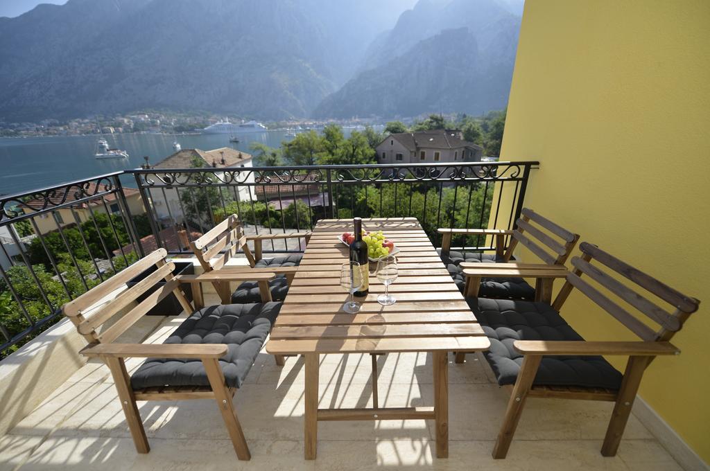 Posto Capitano C Group Apartment Kotor Ngoại thất bức ảnh