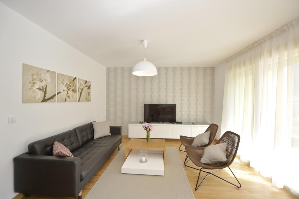 Posto Capitano C Group Apartment Kotor Ngoại thất bức ảnh