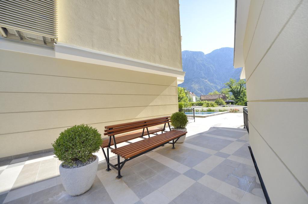 Posto Capitano C Group Apartment Kotor Ngoại thất bức ảnh